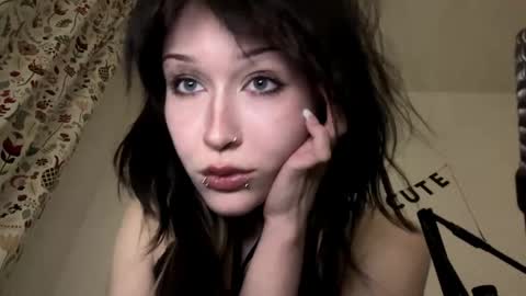 Snapshot of pickuptati chatting on 05-27-26, 08:39 Kasey online show from 05-27-26, 08:39