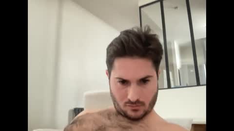 Snapshot of pierrot462900 chatting on 03-06-25, 01:03 pierrot462900 online show from 03-06-25, 01:03