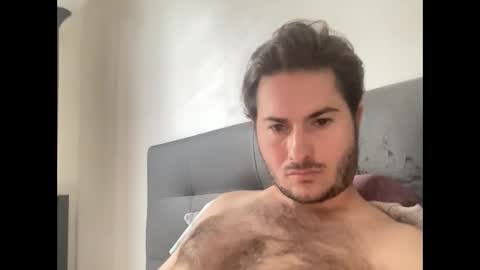 Snapshot of pierrot462900 chatting on 10-10-25, 08:13 pierrot462900 online show from 10-10-25, 08:13