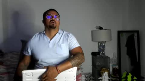 pikoro_gomez online show from 10-11-25, 08:51