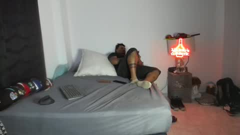 Snapshot of pikoro_gomez chatting on 04-10-26, 01:00 pikoro_gomez online show from 04-10-26, 01:00