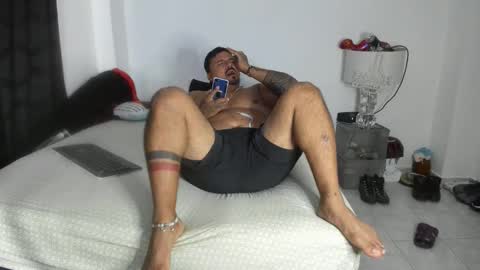 Snapshot of pikoro_gomez chatting on 05-05-26, 12:40 pikoro_gomez online show from 05-05-26, 12:40