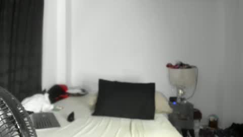 Snapshot of pikoro_gomez chatting on 05-14-26, 12:28 pikoro_gomez online show from 05-14-26, 12:28
