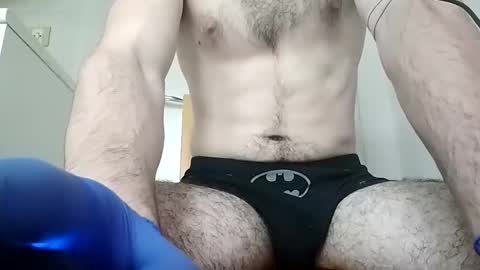 pilla5886 online show from 04-22-26, 05:32