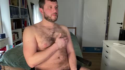 pilou online show from 03-17-26, 12:08