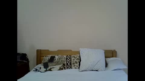 pinahotty online show from 11-20-25, 06:57