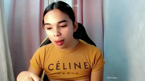 Snapshot of pinay_heart chatting on 06-03-26, 02:33 heart online show from 06-03-26, 02:33