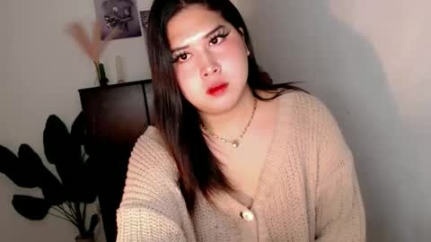 Ivy Morningstar online show from 04-21-26, 01:42