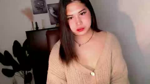 Ivy Morningstar online show from 04-24-26, 01:41