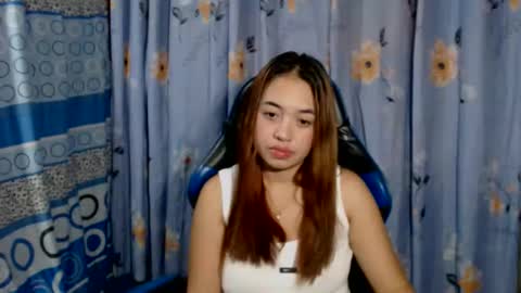 Snapshot of pinay_singlemomxs chatting on 04-06-26, 06:20 pinay_singlemomxs online show from 04-06-26, 06:20