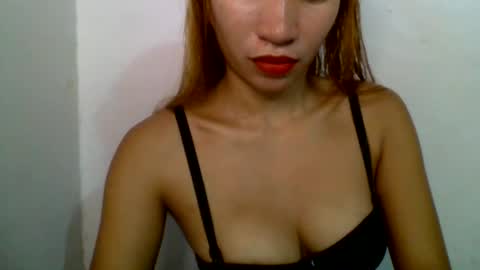 Snapshot of pinaybeauty_25 chatting on 02-03-25, 10:25 im jane online show from 02-03-25, 10:25