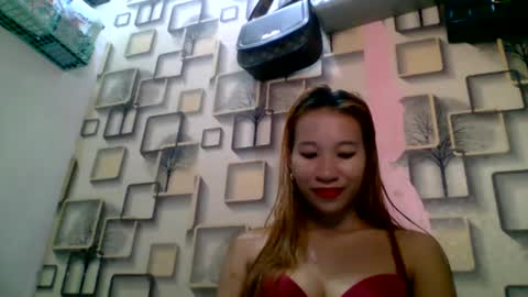Snapshot of pinaybeauty_25 chatting on 03-05-25, 04:13 im jane online show from 03-05-25, 04:13