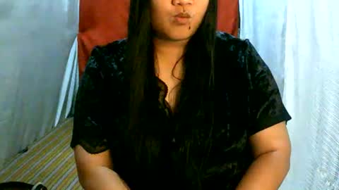 pinayjona online show from 05-25-26, 12:00