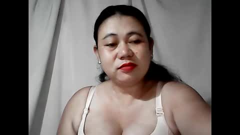 Snapshot of pinaymama12345 chatting on 04-11-26, 10:47 pinaymama12345 online show from 04-11-26, 10:47