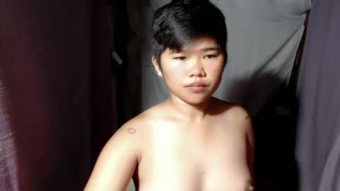 Snapshot of pinayprincesslyn chatting on 11-07-25, 09:15 Lyn the Lesbian online show from 11-07-25, 09:15