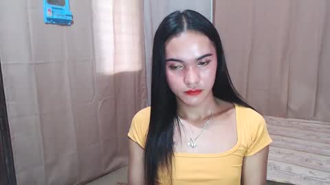 Snapshot of pinaysweatwetlover69 chatting on 02-14-25, 02:39 celistina Crwford online show from 02-14-25, 02:39