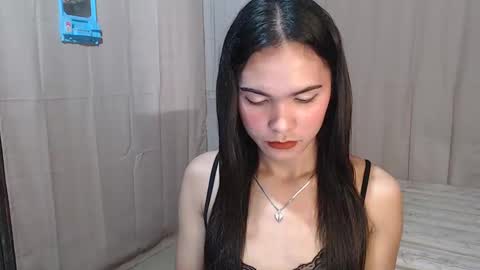 Snapshot of pinaysweatwetlover69 chatting on 02-28-25, 07:05 celistina Crwford online show from 02-28-25, 07:05