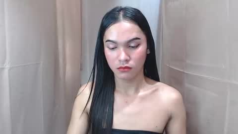 Snapshot of pinaysweatwetlover69 chatting on 09-21-25, 04:25 celistina Crwford online show from 09-21-25, 04:25