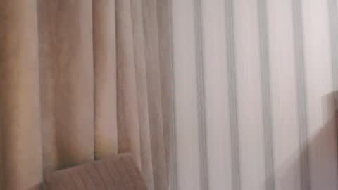 Snapshot of pineapple__mood chatting on 05-12-26, 06:38 online show from 05-12-26, 06:38
