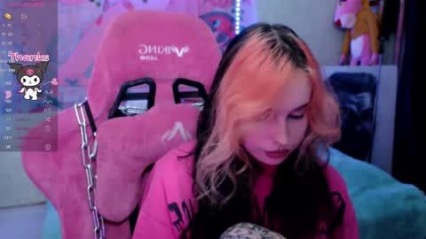 Nancy online show from 04-23-26, 08:33