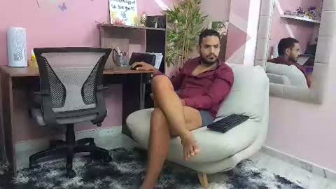 pineappleflipped online show from 07-29-26, 02:53