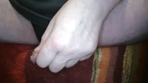 Snapshot of pinholder chatting on 12-23-24, 05:39 Michael online show from 12-23-24, 05:39