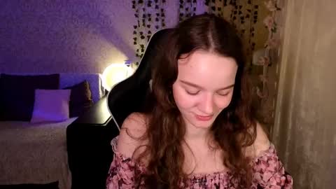 Snapshot of pink__sun chatting on 03-22-26, 07:50 Stephanie online show from 03-22-26, 07:50