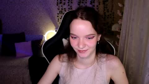Snapshot of pink__sun chatting on 04-05-26, 07:55 Stephanie online show from 04-05-26, 07:55