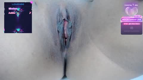 Snapshot of pink__tiffany chatting on 12-16-24, 09:20 tiffany online show from 12-16-24, 09:20