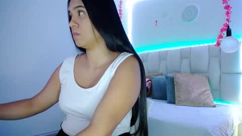 Snapshot of pink__tiffany chatting on 02-02-25, 07:57 tiffany online show from 02-02-25, 07:57