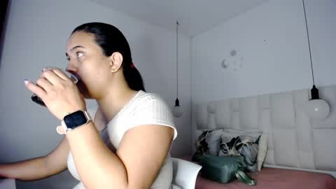 Snapshot of pink__tiffany chatting on 09-30-25, 08:14 tiffany online show from 09-30-25, 08:14