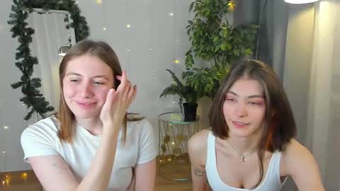 Muse online show from 12-16-25, 02:00