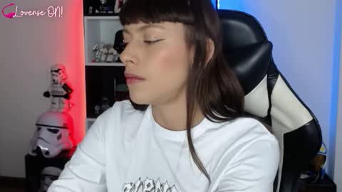 Emily online show from 03-18-26, 05:16