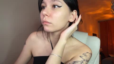 Snapshot of pinkdollylovv chatting on 12-13-24, 10:02 pinkdollylovv online show from 12-13-24, 10:02