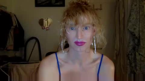 Snapshot of pinkfag chatting on 01-23-25, 06:45 pinkfag online show from 01-23-25, 06:45