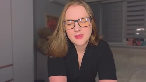 Snapshot of pinkiep1e chatting on 01-18-26, 12:25 pinkiep1e online show from 01-18-26, 12:25