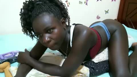 pinky online show from 10-31-25, 09:43