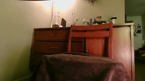 Snapshot of pinkledbeatles chatting on 09-09-25, 01:16 ZPGH420 online show from 09-09-25, 01:16