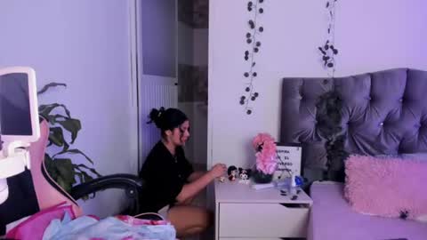 Snapshot of pinkpantherr_ chatting on 07-13-26, 07:49 Sarah .. online show from 07-13-26, 07:49