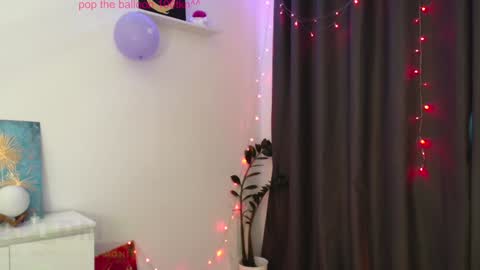 Snapshot of pinkperlita chatting on 01-15-25, 09:35 Perlita online show from 01-15-25, 09:35