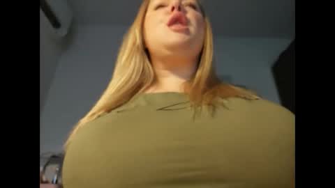 Samantha  online show from 11-21-25, 08:46