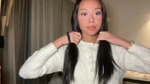 pinkunicorn0728 online show from 04-29-26, 07:42