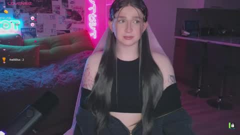 pinkvenom_ online show from 04-22-26, 06:09