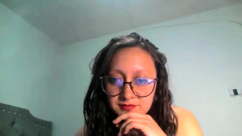 pinkvixen69 online show from 10-12-25, 05:28