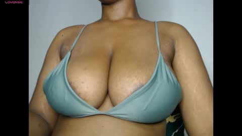 pinkxsugar online show from 06-10-26, 05:23