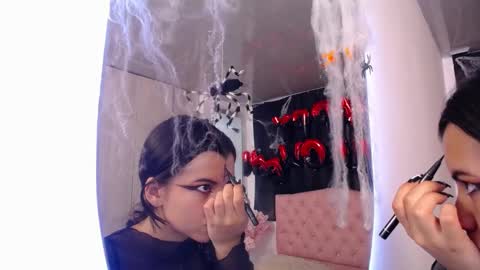 pinky_f00x online show from 10-30-25, 08:20