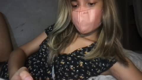 taylor-dont forget to follow and give thumps up online show from 08-08-26, 10:28