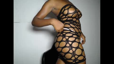 Snapshot of pinkykiki_247 chatting on 12-03-25, 04:38 pinkykiki_247 online show from 12-03-25, 04:38