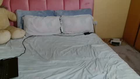 Pinky online show from 02-12-26, 12:49