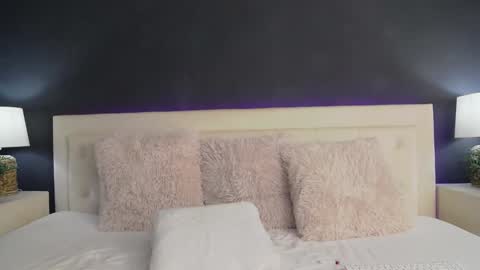  Pink  online show from 12-30-24, 06:49